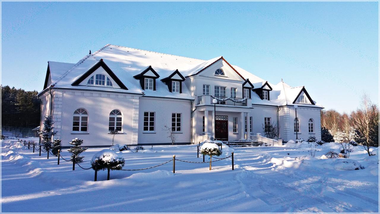Palac I Folwark Nemino Sierakowice  Exterior foto
